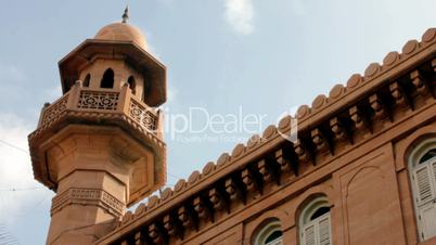 Dawoodi Bohra Mosque in Karachi, Pakistan - TimeLapse