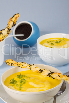 Möhren-Currysuppe