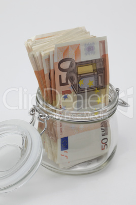 Geldscheine im Einweckglas