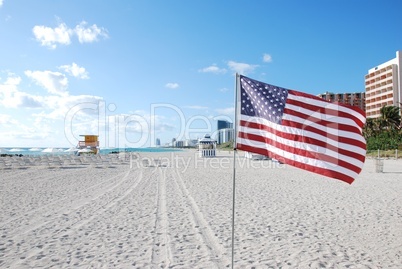 USA-Flagge am Strand