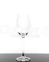 leeres Weissweinglas/ empty white wine glass