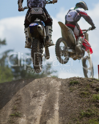 Motocrosser im Wettkampf