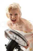 screaming housewife with fan