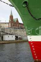 Bug des Segelschiffes Rickmer Rickmers im Hamburger Hafen