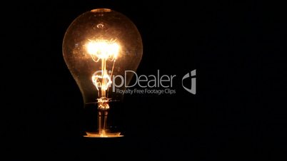 flakernde glühbirne / electric bulb