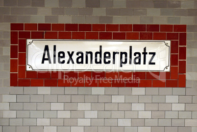 U-bahn sign