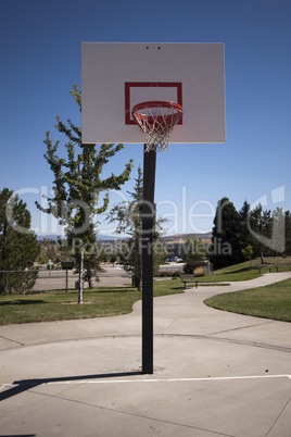 Basketballkorb im Freien