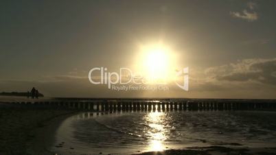 Sonnenuntergang am Strand an der Ostsee / Insel Poel