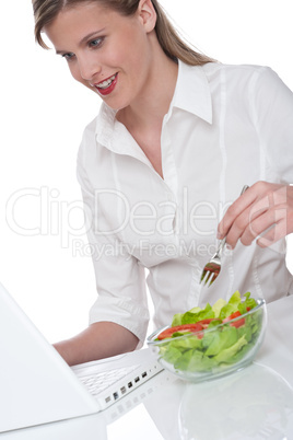 Healthy lifestyle series - Woman having lunch break at office