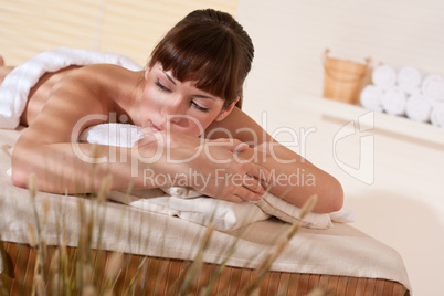 Spa - Young woman at wellness therapy treatment