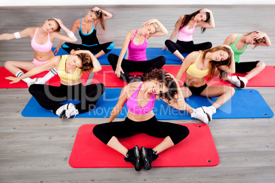 women doing floor excercise