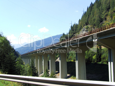 Brennerautobahn im Eisacktal