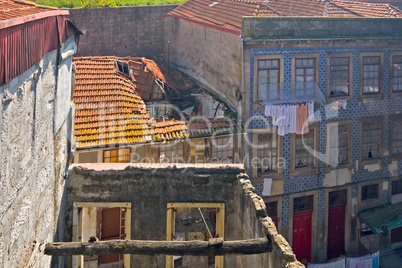 destroyed houses, Porto, Portugal