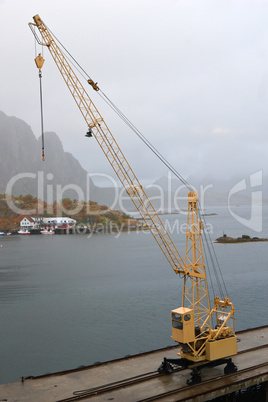 ship-building crane