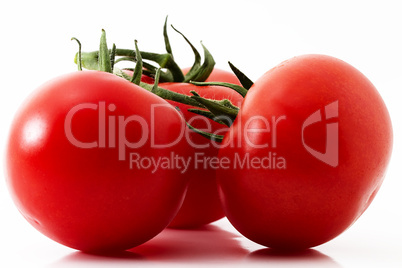 drei rote tomaten