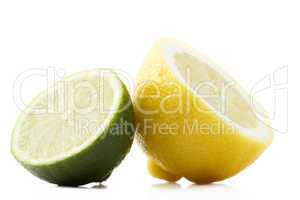 halbe zitrone und limone