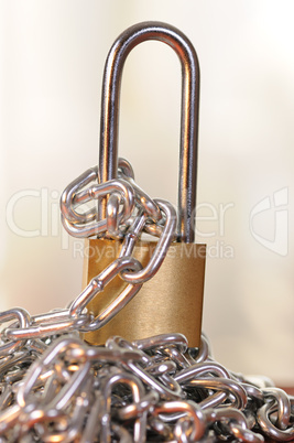 padlock with cain