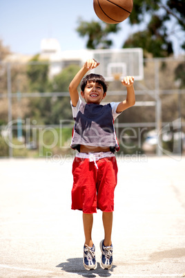 Basket ball jump, throw in