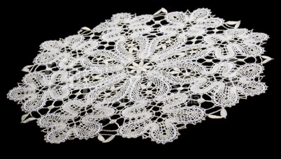 white doily with lace