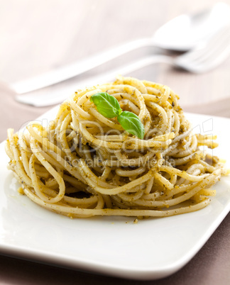 Spaghetti mit Pesto / spaghetti with pesto