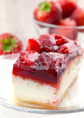 Erdbeer-Sahne-Kuchen / strawberry cream cake