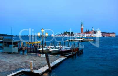 San Giorgio am Abend