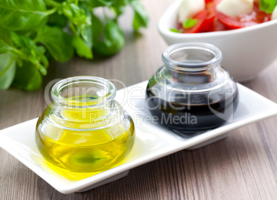 Öl und Essig / oil and vinegar