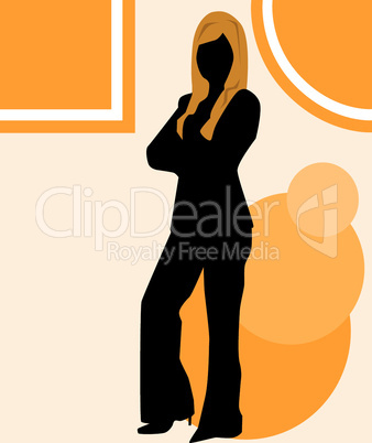 Frau vor orangem Hintergrund