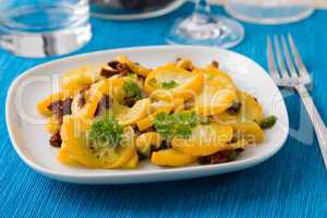 Gebratene Zucchini - Fried Zucchini