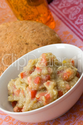 Auberginencreme mit Tomaten - Aubergine cream with tomatoes