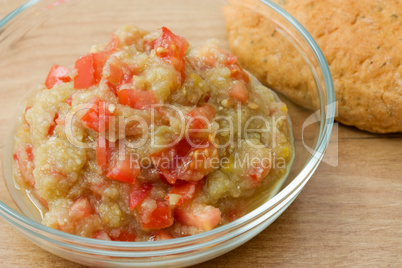 Auberginencreme mit Tomaten - Aubergine cream with tomatoes