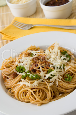 Spaghetti mit Pesto - Spaghetti with pesto