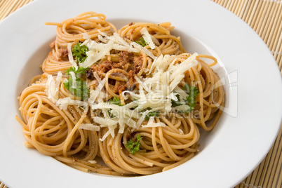 Spaghetti mit Pesto - Spaghetti with pesto