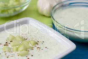 Gurkensupper mit Joghurt - Cucumber yoghurt soup