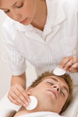 Male cosmetics - cleaning face treatment