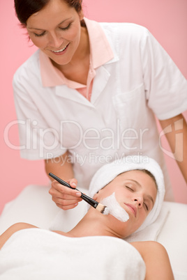 Facial mask - Woman at beauty salon