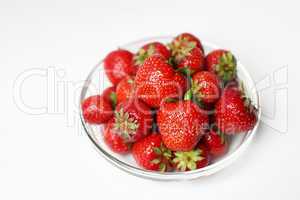 Erdbeeren in Schale