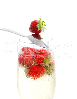 Erdbeersekt / strawberry sparkling wine