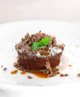 Schokomuffin mit Karamellsosse / chocolate muffin with toffee sa