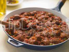 Albondigas con Salsa