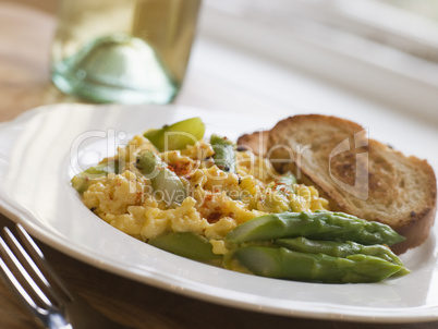 Scrambled Egg and Asparagus with Toasts