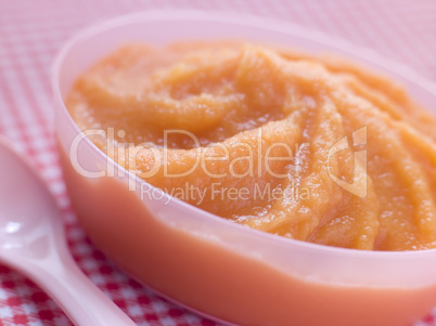 Carrot and Swede Baby Food Puree