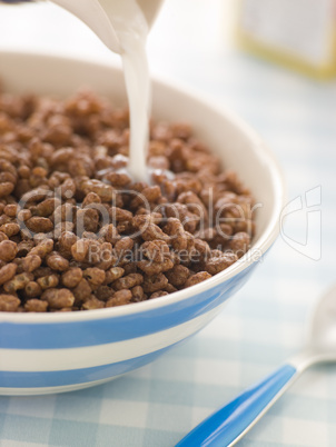 Chocolate coated Puffed Rice Cereal