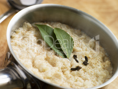 Bread sauce in a Pan