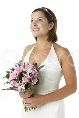 Portrait einer jungen, hübschen Braut mit Brautstrauß.