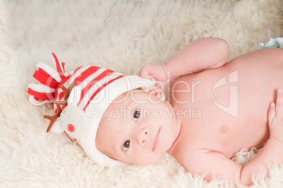 Newborn baby in chritstmas hat