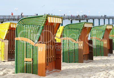 Strandkörbe im Sonnenlicht - Beach Chairs Sunlight