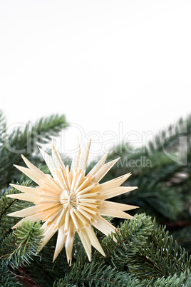 Weihnachtshintergrund mit Strohstern - Christmas background with straw star