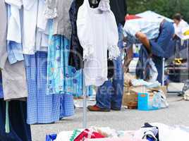 Auf dem Flohmarkt - Flea Market