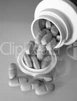 Tablettendose mit Tabletten - Tablets